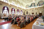 Über 200 Besucher kamen in die Aula der KF-Uni zur Veranstaltung der Hospizakademie