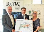 Neue Chancen für die Standortentwicklung: LAbg. Hermann Hartleb, LH-Stv. Michael Schickhofer und LAbg. Gabriele Kolar (v.l.)in Zeltweg © Bilder: Land Steiermark/Fladischer; Verwendung bei Quellenangabe honorarfrei Neue Chancen für die Standortentwicklung: LAbg. Hermann Hartleb, LH-Stv. Michael Schickhofer und LAbg. Gabriele Kolar (v.l.)in Zeltweg © Bilder: Land Steiermark/Fladischer; Verwendung bei Quellenangabe honorarfrei