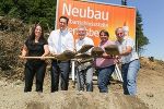 Heidemarie Rechberger (Vizebürgermeisterin Hengsberg), Geschäftsführer Gernot Brandtner, Landesrat Anton Lang, NRAbg. Josef Muchitsch und Helmut Walch (Bürgermeister Wildon). © ASFINAG/Oliver Wolf Heidemarie Rechberger (Vizebürgermeisterin Hengsberg), Geschäftsführer Gernot Brandtner, Landesrat Anton Lang, NRAbg. Josef Muchitsch und Helmut Walch (Bürgermeister Wildon). © ASFINAG/Oliver Wolf