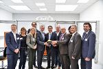 LH-Stv. Michael Schickhofer eröffnete mit den Partnerinnen und Partnern das bfi-Kuka-Robotik-College in Deutschlandsberg. © Bilder: Land Steiermark/Bektaš; Verwendung bei Quellenangabe honorarfrei LH-Stv. Michael Schickhofer eröffnete mit den Partnerinnen und Partnern das bfi-Kuka-Robotik-College in Deutschlandsberg. © Bilder: Land Steiermark/Bektaš; Verwendung bei Quellenangabe honorarfrei