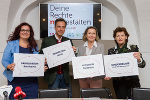 Präsentierten gemeinsam das Programm der KinderrechteWoche: Kinder- und Jugendanwältin Denise Schiffrer-Barac, Bürgermeister Siegfried Nagl, Landtagspräsidentin Bettina Vollath und Landesrätin Ursula Lackner (v.l.) © Foto: steiermark.at/Streibl; bei Quellenangabe honorarfrei Präsentierten gemeinsam das Programm der KinderrechteWoche: Kinder- und Jugendanwältin Denise Schiffrer-Barac, Bürgermeister Siegfried Nagl, Landtagspräsidentin Bettina Vollath und Landesrätin Ursula Lackner (v.l.) © Foto: steiermark.at/Streibl; bei Quellenangabe honorarfrei