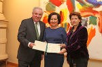 Landeshauptmann Hermann Schützenhöfer (l.) und Bildungslandesrätin Ursula Lackner (r.) mit der neuen steirischen Bildungsdirektorin Elisabeth Meixner in der Grazer Burg