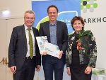 LR Lang, Herr Krobath (UBZ) und LR<sup>in</sup> Lackner © Land Steiermark/Strasser LR Lang, Herr Krobath (UBZ) und LR<sup>in</sup> Lackner © Land Steiermark/Strasser