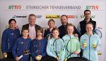 LR Lang, Barbara Muhr und Günter Bresnik mit TrainerInnen und Jugendlichen des STTV