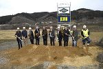 Landesrat Anton Lang, ASFINAG-Geschäftsführer Rainer Kienreich, Bürgermeister Christian Sander und Vertreter der Baufirma sowie der Baubezirksleitung Obersteiermark Ost. © Stadgemeinde Kindberg Landesrat Anton Lang, ASFINAG-Geschäftsführer Rainer Kienreich, Bürgermeister Christian Sander und Vertreter der Baufirma sowie der Baubezirksleitung Obersteiermark Ost. © Stadgemeinde Kindberg
