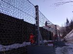 ...dynamische Steinschlagschutz errichtet. © STED ...dynamische Steinschlagschutz errichtet. © STED
