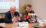 Wohnbaulandesrat Johann Seitinger mit SPÖ-Klubobmann Hannes Schwarz © Land Steiermark/honorarfrei Wohnbaulandesrat Johann Seitinger mit SPÖ-Klubobmann Hannes Schwarz © Land Steiermark/honorarfrei