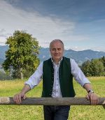 LR Johann Seitinger ruft zu großem gemeinsamen Schulterschluss zur Aufrechterhaltung der Almen auf. © Lebensressort / honorarfrei LR Johann Seitinger ruft zu großem gemeinsamen Schulterschluss zur Aufrechterhaltung der Almen auf. © Lebensressort / honorarfrei
