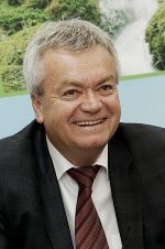 LR Anton Lang © Gallhofer LR Anton Lang © Gallhofer