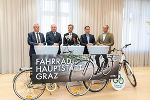 Stadt und Land beschließen 100 Millionen Euro für Radverkehrsoffensive.