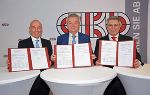 v.l.: GKB-Prok. Mag. Gerald Klug, Landesverkehrsreferent LH-Stv. Anton Lang und GKB-Generaldirektor KR Mag. Franz Weintögl © GKB_Motschnik v.l.: GKB-Prok. Mag. Gerald Klug, Landesverkehrsreferent LH-Stv. Anton Lang und GKB-Generaldirektor KR Mag. Franz Weintögl © GKB_Motschnik