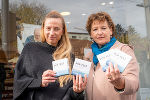 Landesrätin Juliane Bogner-Strauß und Landesrätin Ursula Lackner präsentierten die neuen PCR-Gurgeltests für zuhause. ©      