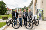 Biking-Offensive für die Region Schladming - 4,5 Millionen für 60 Kilometer neue Trails: Schladming-Botschafter Hans Knauß, Landeshauptmann Mario Kunasek, TV-Vorsitzender Andreas Keinprecht und Geschäftsführer Mathias Schattleitner © Land Steiermark/Robert Binder; Verwendung bei Quellenangabe honorarfrei Biking-Offensive für die Region Schladming - 4,5 Millionen für 60 Kilometer neue Trails: Schladming-Botschafter Hans Knauß, Landeshauptmann Mario Kunasek, TV-Vorsitzender Andreas Keinprecht und Geschäftsführer Mathias Schattleitner