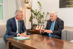 Landeshauptmann Mario Kunasek (l.) im Gespräch mit Václav Klaus © Land Steiermark/ Binder Landeshauptmann Mario Kunasek (l.) im Gespräch mit Václav Klaus