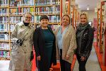 Steirischer Vorlesetag in der AK-Bibliothek in Graz: Bücherheldin Stella Superella, LH-Stv. Manuela Khom, Katrin Hochstrasser (AK) und Abteilungsleiterin Alexandra Nagl (v.l.)