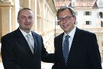v.l.: Präs. Bojan Pajtic, Wirtschaftslandesrat Christian Buchmann (Foto: H.Stuhlhofer) 