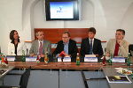 v.l.:  Edith Neubacher (Sandvik), Andreas Mirtl (Böhler), LR Christian Buchmann, Friedrich Uitz (szf), Wilhelm Techt (bfi) 