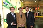 v.l.: Wirtschaftslandesrat Ch.Buchmann, SFG-Geschäftsführerin P.Theissl, Bürgermeister S.Nagl 