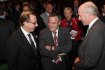 LR Buchmann, Magna CEO Prof. KR Ing. Sigi Wolf und President GM Europe Carl-Peter Forster