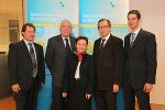 Besuch von Landesrat Dr. Buchmann am PCCL (v.r.n.l. GF Mag. Martin Payer, LR Dr. Christian Buchmann, VR Dr. Martha Mühlburger, AR-Vorsitzender Dr. Willi Simma, Prof. Wolfgang Kern) © Foto Freisinger