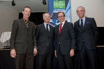v.l.: Obmann Christian Knill (Sparte Industrie), Präs. Jochen Pildner-Steinburg (IV), Wirtschaftslandesrat Christian Buchmann, VizePräs. Stefan Stolitzka (IV) © Foto Fischer v.l.: Obmann Christian Knill (Sparte Industrie), Präs. Jochen Pildner-Steinburg (IV), Wirtschaftslandesrat Christian Buchmann, VizePräs. Stefan Stolitzka (IV)