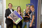 v.l.: Landesrat Dr. Christian Buchmann, Silvia Vollnhofer, Angelika Simbeni und Sandra Frank © Fischer v.l.: Landesrat Dr. Christian Buchmann, Silvia Vollnhofer, Angelika Simbeni und Sandra Frank