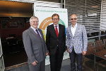 v.l.: Dr. Burghard Kaltenbeck (Geschäftsführer der SFG), Dr. Christian Buchmann (Landesrat für Wirtschaft, Europa und Kultur), Dr. Karl-Heinz Kohrgruber (Leiter der Abteilung 14, Land Steiermark). © SFG v.l.: Dr. Burghard Kaltenbeck (Geschäftsführer der SFG), Dr. Christian Buchmann (Landesrat für Wirtschaft, Europa und Kultur), Dr. Karl-Heinz Kohrgruber (Leiter der Abteilung 14, Land Steiermark).