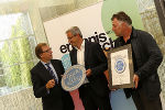 v.l.: Christian Buchmann (Wirtschaftslandesrat), Michael Engel (Geschäftsführer der XAL GmbH), Eberhard Schrempf (Geschäftsführer Creative Industries Styria). © Creative Industries Styria v.l.: Christian Buchmann (Wirtschaftslandesrat), Michael Engel (Geschäftsführer der XAL GmbH), Eberhard Schrempf (Geschäftsführer Creative Industries Styria).