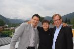 Hand in Hand Obmann Jürgen Wieser, Valentin Höber und Landesrat Christian Buchmann © Verein Hand in Hand Hand in Hand Obmann Jürgen Wieser, Valentin Höber und Landesrat Christian Buchmann