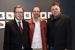 v.l.: Christian Buchmann (Landesrat für Wirtschaft, Europa und Kultur), Martin Breuer Bono (Designer), Eberhard Schrempf (Geschäftsführer Creative Industries Styria). © Creative Industries Styria