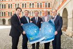 v.l.: Armin Egger (CEO/Vorstand Messe Congress Graz Betriebsgesellschaft m.b.H.), Ing. Josef Herk (Präsident der WKO-Steiermark), Landesrat Dr. Christian Buchmann, Stadtrat Univ. Doz. DI Dr. Gerhard Rüsch und Mag. Franz Kerber (Vorstandsvorsitzender-Stv. Steiermärkische Sparkasse). © MCG / Wiesner