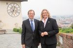 Saarland trifft Steiermark: Wirtschaftslandesrat Christian Buchmann mit der saarländischen Wirtschaftsministerin Anke Rehlinger © Fischer Saarland trifft Steiermark: Wirtschaftslandesrat Christian Buchmann mit der saarländischen Wirtschaftsministerin Anke Rehlinger