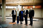 v.l.: Christian Buchmann (Wirtschaftslandesrat), Alexa Holzer (Kuratorin der Ausstellung SELECTED 2016), Ivana Nikolić (Präsidentin des Croatian Competitiveness Cluster for Creative and Cultural Industries), Gerhard Rüsch (Wirtschaftsstadtrat), Eberhard Schrempf (GF Creative Industries Styria) in der designHalle. © CIS/Raneburger v.l.: Christian Buchmann (Wirtschaftslandesrat), Alexa Holzer (Kuratorin der Ausstellung SELECTED 2016), Ivana Nikolić (Präsidentin des Croatian Competitiveness Cluster for Creative and Cultural Industries), Gerhard Rüsch (Wirtschaftsstadtrat), Eberhard Schrempf (GF Creative Industries Styria) in der designHalle.