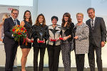 v.l.: Landesrat Christian Buchmann, Maria Heuberger (Siegerin Kategorie Start-Up/Neugründung), Bouchra Lima Thonhauser (Siegerin Kategorie besondere unternehmerische Leistung), Angela Klimant (Siegerin Kategorie Innovation), Anita Lafer (Siegerin Kategorie Export/Internationales), FiW-Vorsitzende Adelheid Moratti und WKO Steiermark Direktor Karl-Heinz Dernoscheg. © WKO/Regine Schöttl