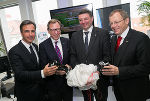 v.l.: Siegfried Nagl (Bürgermeister der Stadt Graz), Christian Buchmann (Wirtschaftslandesrat), Jörg Leichtfried (Weltraumminister), Jan Wörner (ESA-Generaldirektor). © Science Park Graz/Robert Frankl