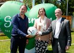 v.l.: Kian Walizadeh (GF IFCS), Barbara Eibinger-Miedl (Tourismuslandesrätin), Florian Schwillinsky (Autor der Wertschöpfungsstudie). © GEPA