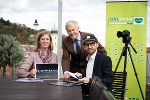 v.l.: Tourismuslandesrätin Barbara Eibinger-Miedl, Dieter Pochlatko (epo-Film) und Enrico Jakob (Cinestyria).  © Cinestyria/Oliver Wolf