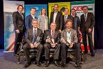 Stehend von links: Claus Tüchler, Georg Knill, Wirtschaftslandesrätin Barbara Eibinger-Miedl, Jürgen Roth, Martin Schaller, Klaus Eckel, Karl-Heinz Dernoscheg. Sitzend von links: Raimund Trummer (Dewetron GmbH), Helmut List (AVL List GmbH), David Ram (Tyromotion GmbH). © ICS/Milatovic Stehend von links: Claus Tüchler, Georg Knill, Wirtschaftslandesrätin Barbara Eibinger-Miedl, Jürgen Roth, Martin Schaller, Klaus Eckel, Karl-Heinz Dernoscheg. Sitzend von links: Raimund Trummer (Dewetron GmbH), Helmut List (AVL List GmbH), David Ram (Tyromotion GmbH).