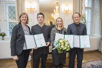 v.l.: Wissenschafts- und Forschungslandesrätin Barbara Eibinger-Miedl mit Christoph Aistleitner, Heidrun Zettelbauer und Ulrich Hohenester. © Fischer v.l.: Wissenschafts- und Forschungslandesrätin Barbara Eibinger-Miedl mit Christoph Aistleitner, Heidrun Zettelbauer und Ulrich Hohenester.