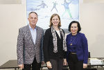 v.l.: Karl Schmidhofer (Präsident Steirischer Skiverband), Barbara Eibinger-Miedl (Tourismuslandesrätin), Elisabeth Meixner (Bildungsdirektorin).