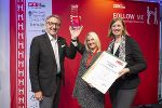 WKO Steiermark Präsident Josef Herk und Wirtschaftslandesrätin Barbara Eibinger-Miedl gratulieren Bianka Tengg zum Award. © Foto Fischer WKO Steiermark Präsident Josef Herk und Wirtschaftslandesrätin Barbara Eibinger-Miedl gratulieren Bianka Tengg zum Award.