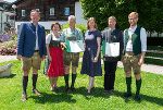 Tourismuslandesrätin Barbara Eibinger-Miedl, Planai-Geschäftsführer Georg Bliem und Planai-Prokurist Peter Weichbold gratulierten Karl Royer (mit Gattin Elisabeth) und Karl Höflehner zu ihrer Ehrung.