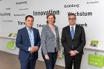 Michael Schickhofer, Landesrätin Barbara Eibinger-Miedl und SFG-Geschäftsführer Christoph Ludwig (v.l.) © SFG/Sebastian Sontacchi – Black Phoenix Positioning Michael Schickhofer, Landesrätin Barbara Eibinger-Miedl und SFG-Geschäftsführer Christoph Ludwig (v.l.)