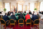 In der Grazer Burg kam die steirische Landesregierung heute zu einer Sondersitzung zusammen.