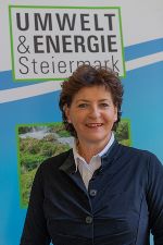 LR Ursula Lackner freut sich, dass der Klimaschutz-Unterricht noch innovativer wird. © Fotos: steiermark.at/Streibl, bei Quellenangabe honorarfrei LR Ursula Lackner freut sich, dass der Klimaschutz-Unterricht noch innovativer wird. © Fotos: steiermark.at/Streibl, bei Quellenangabe honorarfrei