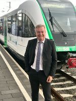 LH-Stv. Anton Lang freut sich, dass die Öffis bald wieder nach Normalbetrieb fahren © Land Steiermark LH-Stv. Anton Lang freut sich, dass die Öffis bald wieder nach Normalbetrieb fahren © Land Steiermark