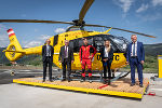 ÖAMTC Steiermark-Präsident Michael Lucchesi-Palli, LH Hermann Schützenhöfer, Pilot Peter Fleischhacker, Gesundheitslandesrätin Juliane Bogner-Strauß und LH-Stv. Anton Lang (v.l.) bei der Präsentation des neuen Notarzthubschrauber Christophorus 17. © Land Steiermark/Streibl; Nutzung bei Quellenangabe honorarfrei ÖAMTC Steiermark-Präsident Michael Lucchesi-Palli, LH Hermann Schützenhöfer, Pilot Peter Fleischhacker, Gesundheitslandesrätin Juliane Bogner-Strauß und LH-Stv. Anton Lang (v.l.) bei der Präsentation des neuen Notarzthubschrauber Christophorus 17. © Land Steiermark/Streibl; Nutzung bei Quellenangabe honorarfrei