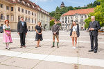 Karin Thierrichter, Emanuel Doppelhofer (Borg Birkfeld), LR Juliane Bogner-Strauß, Mathias Herwig Stöfan (Bischöfliches Gymnasium Graz), Akira Pucher (GIBS Graz) und Archivdirektor Gernot Obersteiner überreichten auch noch gemeinsam die Tremel-Medaillen (v.l.) © Fotos: Land Steiermark/Streibl; Nutzung bei Quellenangabe honorarfrei Karin Thierrichter, Emanuel Doppelhofer (Borg Birkfeld), LR Juliane Bogner-Strauß, Mathias Herwig Stöfan (Bischöfliches Gymnasium Graz), Akira Pucher (GIBS Graz) und Archivdirektor Gernot Obersteiner überreichten auch noch gemeinsam die Tremel-Medaillen (v.l.) © Fotos: Land Steiermark/Streibl; Nutzung bei Quellenangabe honorarfrei
