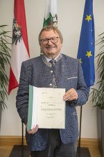 Christian Sulzbacher ist seit 1. Juli 2020 neuer Bezirkshauptmann von Liezen. Christian Sulzbacher ist seit 1. Juli 2020 neuer Bezirkshauptmann von Liezen.