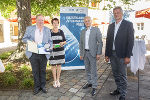 Preisträger der Kategorie Wassermeister des Jahres: v.l.n.r.: Herbert Ressler, Lebensgefährtin Gertraud Kogler, Landesrat Seitinger, Bgm. Wolfgang Rosenkranz © Foto Fischer / bei Quellenangabe honorarfrei Preisträger der Kategorie Wassermeister des Jahres: v.l.n.r.: Herbert Ressler, Lebensgefährtin Gertraud Kogler, Landesrat Seitinger, Bgm. Wolfgang Rosenkranz © Foto Fischer / bei Quellenangabe honorarfrei